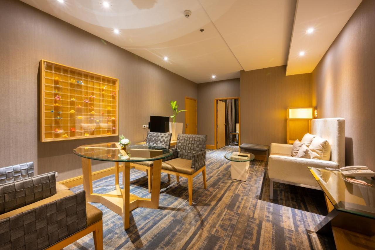 Grand Richmond Stylish Convention Hotel Nonthaburi Kültér fotó